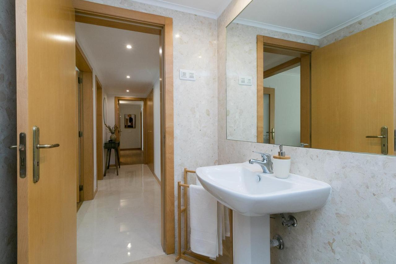 Premium Flat In Upscale Area, Balcony, Parking Apartment Lisboa Ngoại thất bức ảnh